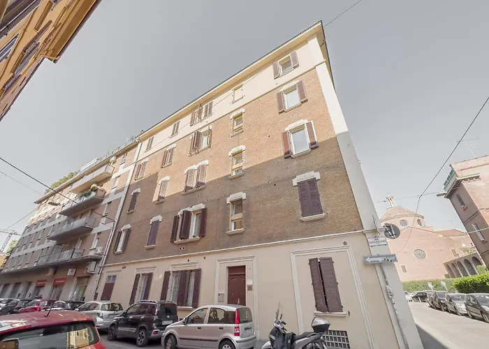 Realkasa Mura Del Borgo Di San Pietro * Bolonia